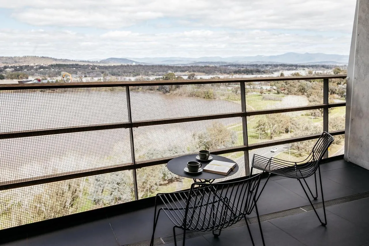 Nishi Apartments Eco Living By Ovolo Canberra 5*,  Australia