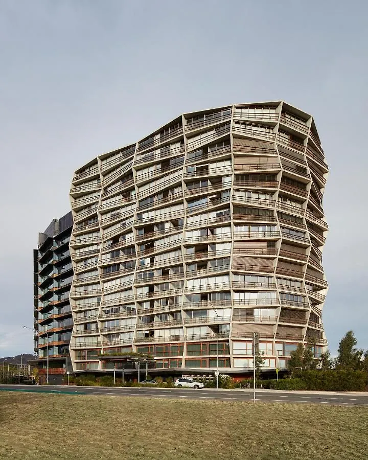 Nishi Apartments Eco Living By Ovolo Canberra 5*,